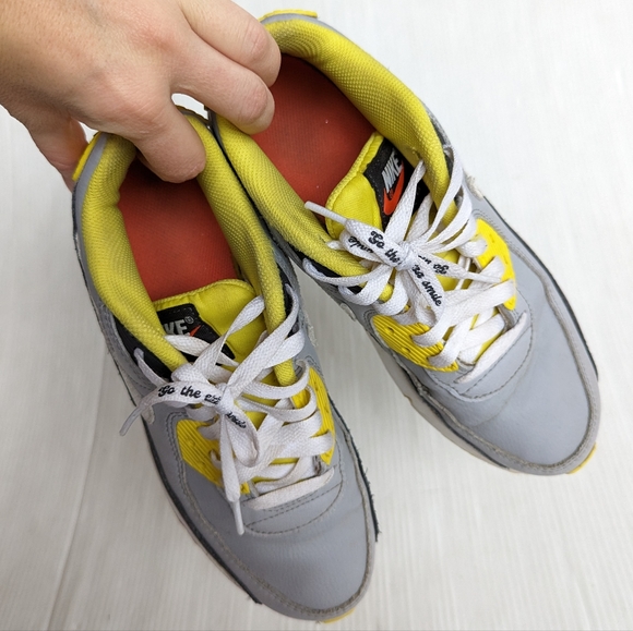 NIKE Air Max 90 LTR go the extra smile colorblock yellow sneakers - Picture 3 of 14